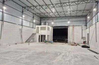 Galpão para locação em duque de caxias, vila maria helena, 2 banheiros