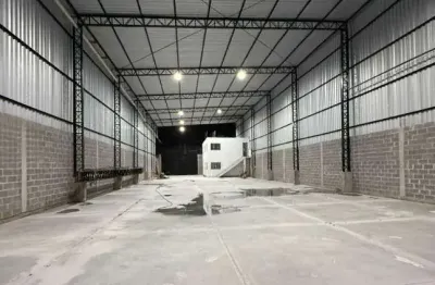 Galpão para locação em duque de caxias, chácaras rio-petrópolis, 1 banheiro