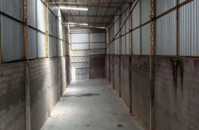 Barracão / Galpão / Depósito para alugar no Centro, Belford Roxo 