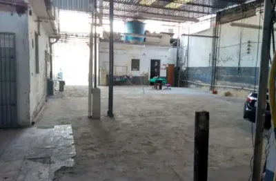 Galpão para Locação em Rio de Janeiro, Lins de Vasconcelos, 4 banheiros