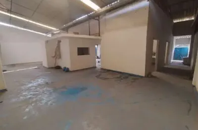 Galpão para Venda em Belford Roxo, São Bernardo, 2 banheiros