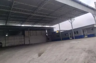 Galpão para Locação em São João de Meriti, Jardim Meriti, 2 banheiros