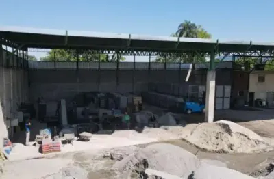 Barracão / Galpão / Depósito à venda no Centro de Japeri, Japeri 