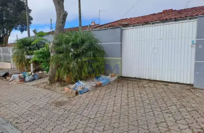 Casa com barracão no bairro jardim karla em pinhais/pr