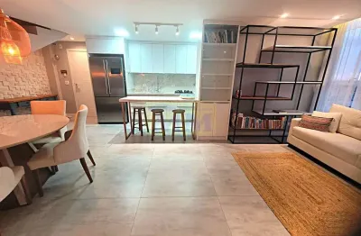 Cobertura duplex no residencial toscana com 3 quartos e 2 vagas de garagem