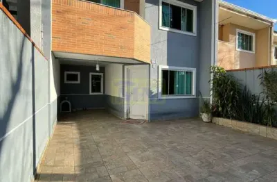 Casa com 3 quartos à venda na Rua Adolfo Sora, 270, Pineville, Pinhais