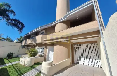 Casa comercial à venda na Rua Bolsão dos Papagaios, 78, Centro, Pinhais