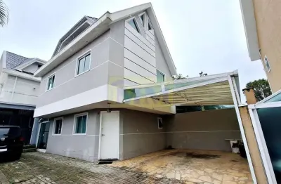 Casa com 3 quartos à venda na Rua Epaminondas Santos, 1676, Bairro Alto, Curitiba