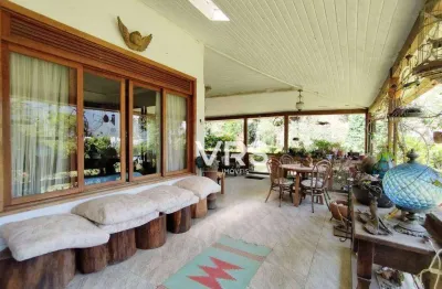 Casa com 5 dormitórios à venda, 345 m² por r$ 1.850.000,00 - araras - teresópolis/rj