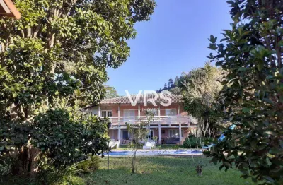 Casa com 4 dormitórios à venda, 910 m² por r$ 1.990.000,00 - albuquerque - teresópolis/rj