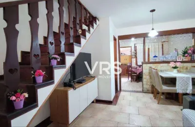 Casa com 3 dormitórios à venda, 75 m² por r$ 350.000,00 - albuquerque - teresópolis/rj