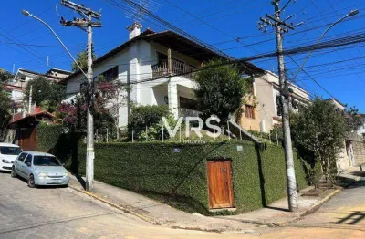 Casa com 3 dormitórios à venda, 288 m² por r$ 1.200.000,00 - várzea - teresópolis/rj