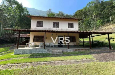 Casa em condomínio fechado com 3 quartos à venda no Três Córregos, Teresópolis 