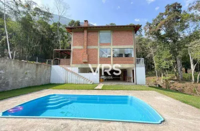 Casa em condomínio fechado com 4 quartos à venda no Três Córregos, Teresópolis 