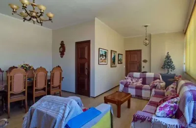 Apartamento com 3 dormitórios à venda, 107 m² por r$ 789.000,00 - várzea - teresópolis/rj