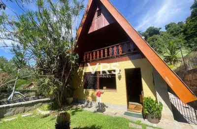 Casa com 4 dormitórios à venda, 227 m² por r$ 850.000,00 - posse - teresópolis/rj