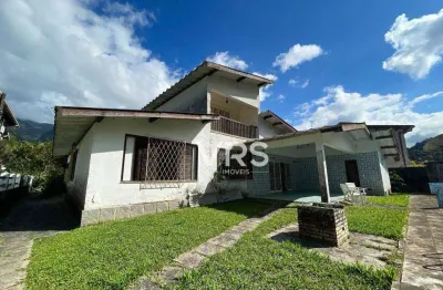 Casa com 5 dormitórios à venda, 258 m² por r$ 990.000,00 - carlos guinle - teresópolis/rj