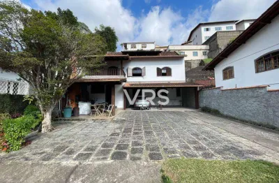 Casa com 3 dormitórios à venda, 238 m² por r$ 1.300.000,00 - tijuca - teresópolis/rj
