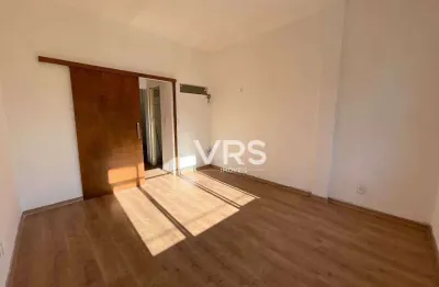 Apartamento com 1 dormitório, 31 m² - venda por r$ 260.000,00 ou aluguel por r$ 1.656,62/mês - várzea - teresópolis/rj