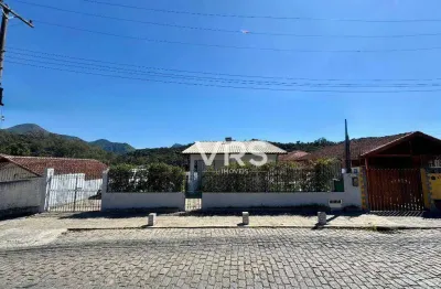 Casa com 4 dormitórios à venda, 138 m² por r$ 880.000,00 - pimenteiras - teresópolis/rj