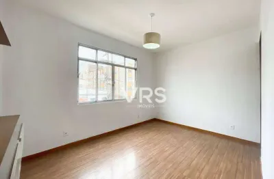 Apartamento com 2 dormitórios para alugar, 48 m² por r$ 1.941,38/mês - agriões - teresópolis/rj