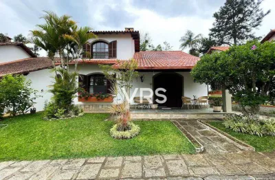 Casa com 3 dormitórios à venda, 171 m² por r$ 1.100.000,00 - várzea - teresópolis/rj