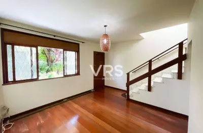 Casa com 2 dormitórios para alugar, 67 m² por R$ 3.292,19/mês - Alto - Teresópolis/RJ