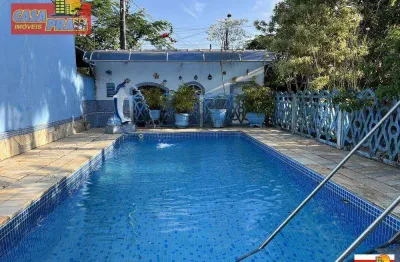 Casa com piscina e churrasqueira! 2 quartos, 120 m² por r$ 485.000 - plataforma - mongaguá/sp