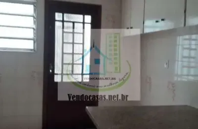 Casa com 2 quartos à venda na Rua Dionizia Missiura, 47, Jardim Marajoara, São Paulo