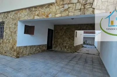 Casa em condomínio fechado com 4 quartos para alugar na Rua Professora Haidêe Silva Martins, 936, Jardim Campo Grande, São Paulo