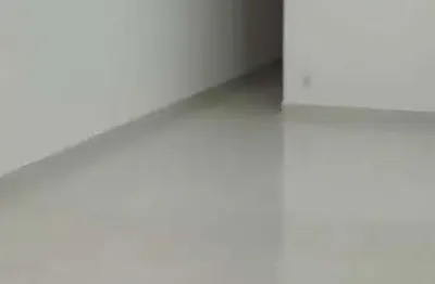 Sobrado  com 4 dormitórios, sendo 1 suite todo reformado   4 banheiros garantem . além do espaço int