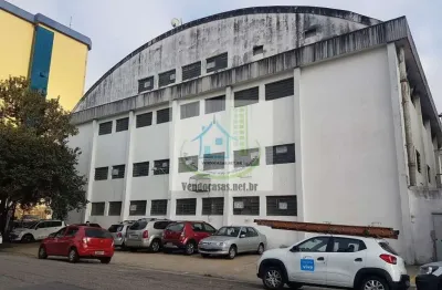 Barracão / Galpão / Depósito para alugar na Rua Albertina de Souza, 242, Lapa, São Paulo