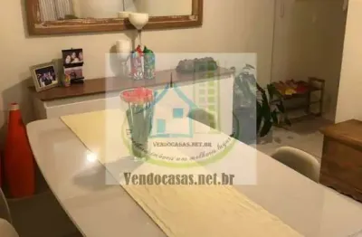 Excelente apartamento na vila santa catarina a 20 minutos do aeroporto de congonhas .