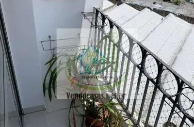 Apto 3 dor. com armários embutidos localização excelente ,lazer completo