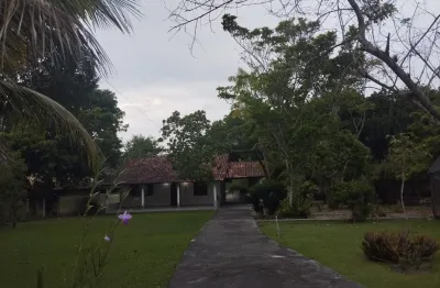 Linda casa com 150 m² em terreno plano de 2.000 m² cercado pela natureza!