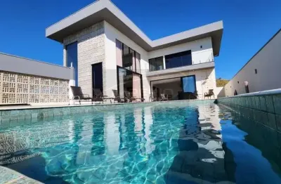 Casa em condomínio fechado com 4 quartos à venda em riviera santa cristina