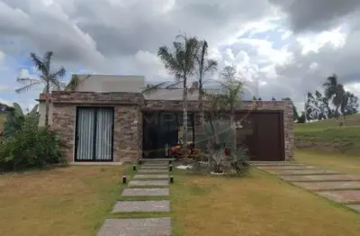 Casa com 3 quartos à venda na Rua Capitão Toto Duarte, Riviera Santa Cristina, Paranapanema