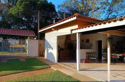 Casa em condomínio fechado com 3 quartos à venda na alameda bordas do campo, costa azul i, avaré por r$ 1.000.000
