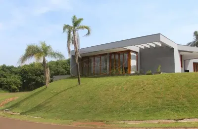 Casa em condomínio fechado com 4 quartos à venda no condomínio ninho verde