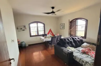Casa com 4 quartos à venda no Jardim Santa Maria, Jacareí  por R$ 4.780.000