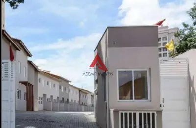 Casa em condomínio fechado com 2 quartos à venda no centro, jacareí  por r$ 490.000