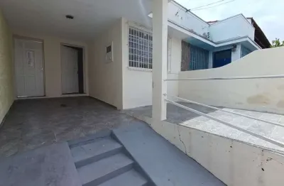 Casa com 2 quartos à venda no centro, jacareí  por r$ 397.000