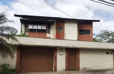 Casa com 3 quartos à venda na cidade jardim, jacareí  por r$ 905.000