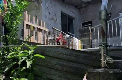Casa com 3 quartos à venda na cidade salvador, jacareí  por r$ 250.000