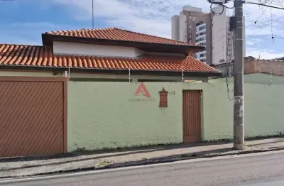 Casa com 3 quartos à venda na doutor waldemar berardinelli, 103, centro, jacareí por r$ 1.290.000