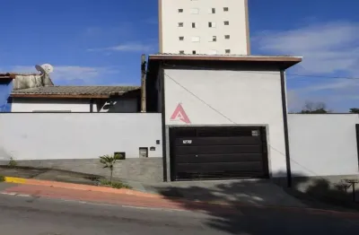 Casa com 4 quartos à venda no parque santo antônio, jacareí  por r$ 550.000