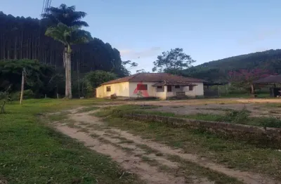 Fazenda com 1 sala à venda na rua coronel camargo, 35, centro, paraibuna por r$ 30.000.000
