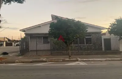 Casa com 3 quartos à venda no jardim santa maria, jacareí  por r$ 1.350.000