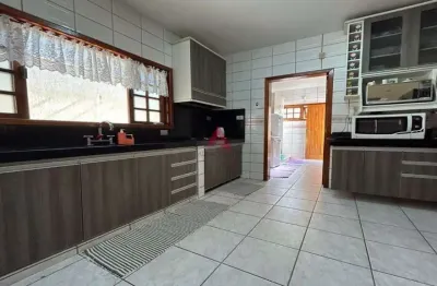 Casa com 3 quartos à venda no jardim santa maria, jacareí  por r$ 795.000