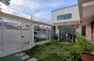 Casa com 3 quartos à venda no jardim siesta, jacareí  por r$ 565.000